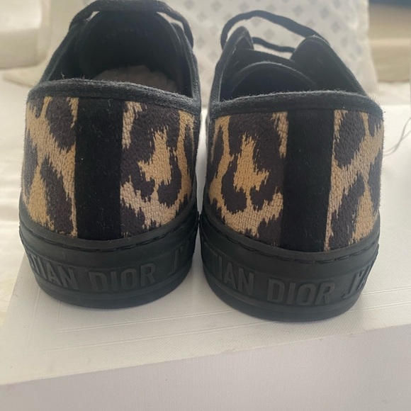 AUTHENTIC!!!! Christian Dior leopard sneakers ! Great condition!!! - Picture 3 of 15